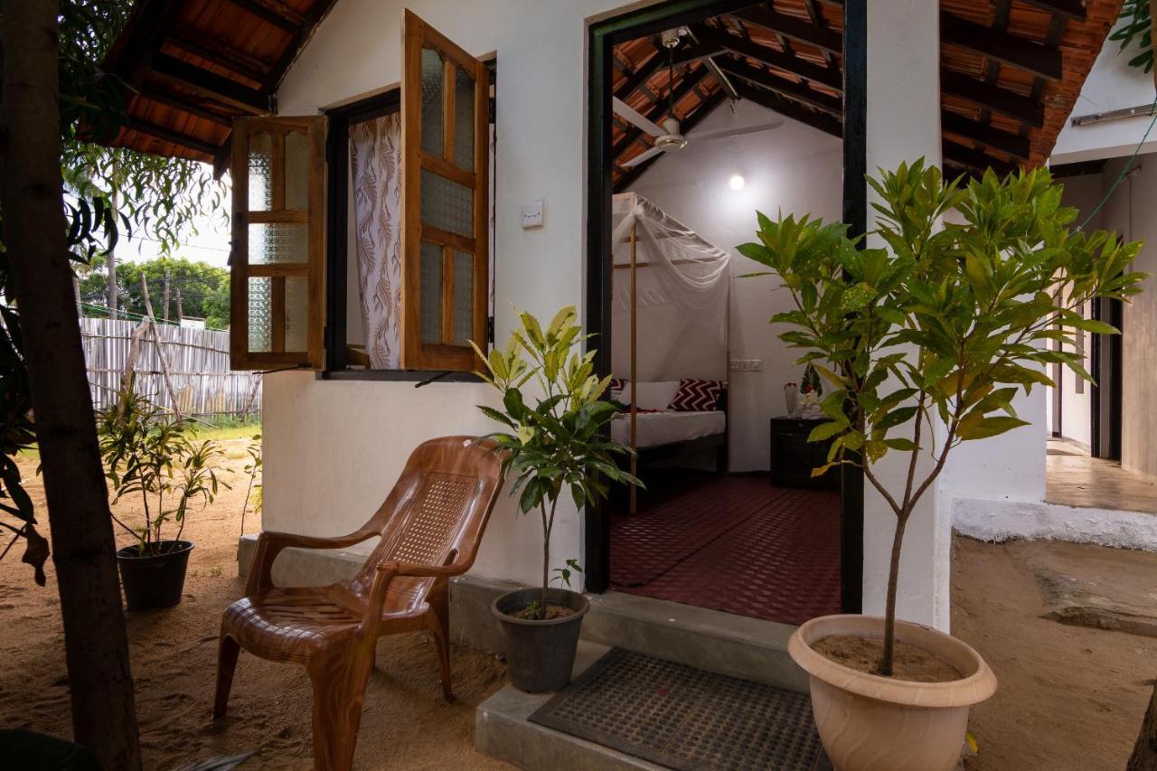 Comfort Beach Hotel Arugam Bay Exterior foto